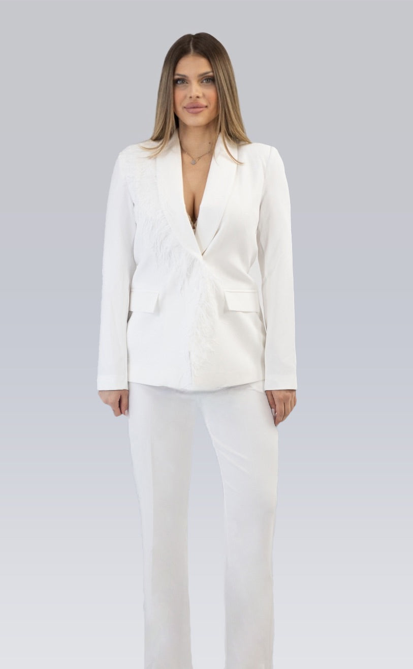 Costum lung Soraya